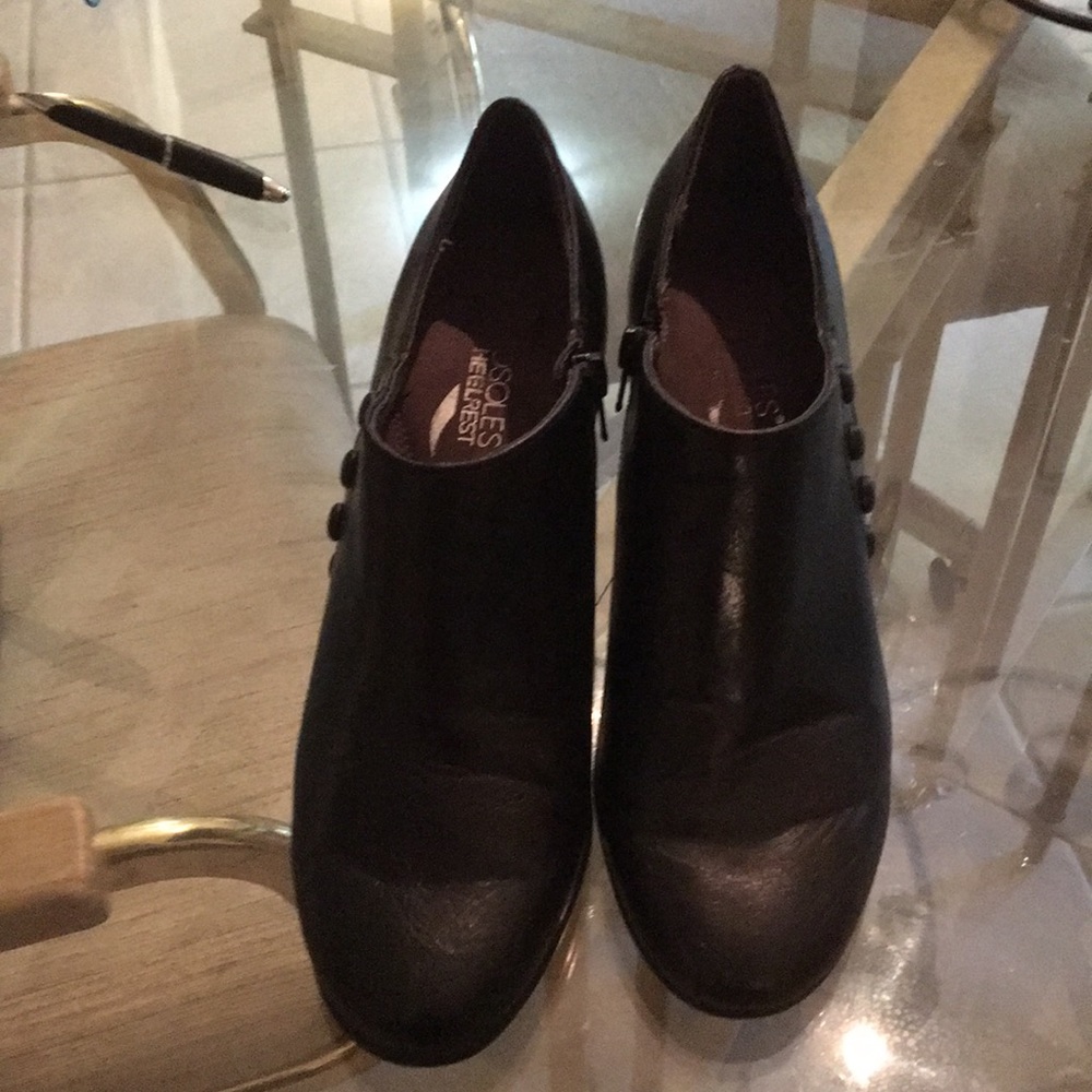 Areosoles heelrest shoes